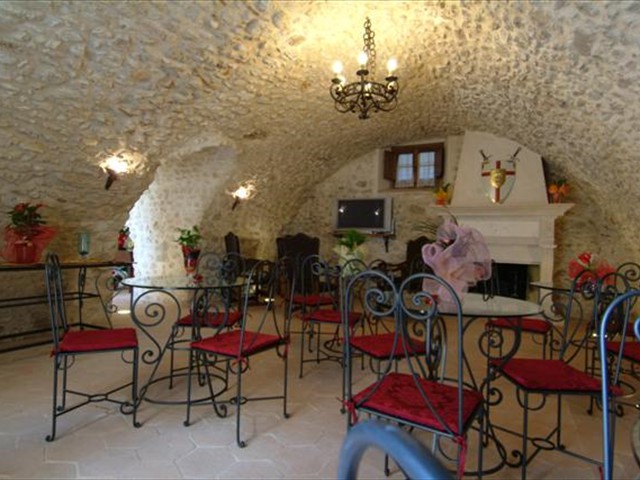 agriturismi_romantici_a_norcia_interno