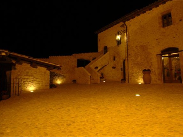 agriturismi_romantici_a_norcia_sera