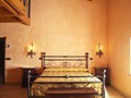 01 ROOM